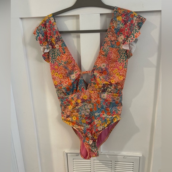 Free People BETH RICHARDS Sophia One Piece Swimsuit - Picture 4 of 8